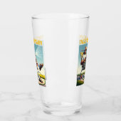 Alter Mann bewässert Rasen Glas (Links)