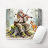 Alter Mann, der im Wald eine Geige spielt Mousepad (Mit Mouse)