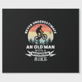 alter Mann mit Mountainbike mtb Geschenkpapier (Flach)