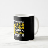 Alter Mann mit Pickleball-Paddel Großpa Kaffeetasse (VorderseiteRechts)