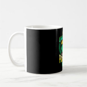 Alter Mann mit Pickleball-Paddel Kaffeetasse