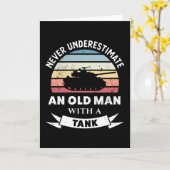 Alter Mann mit Tank Funny Panzer Gift Vater Karte (Gelbe Blume)