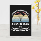 Alter Mann, Parachuting Funny Gift Vater Karte (Gelbe Blume)