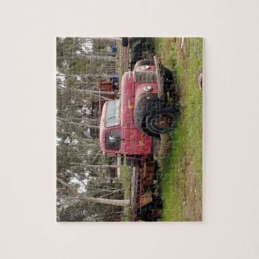 Alter roter LKW Puzzle (Vertikal)