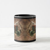 Alter roter Traktor rustikale Scheune Tasse (Zentrum)