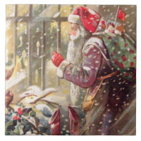 Alter Sankt Nikolaus mit Geschenken im Schnee