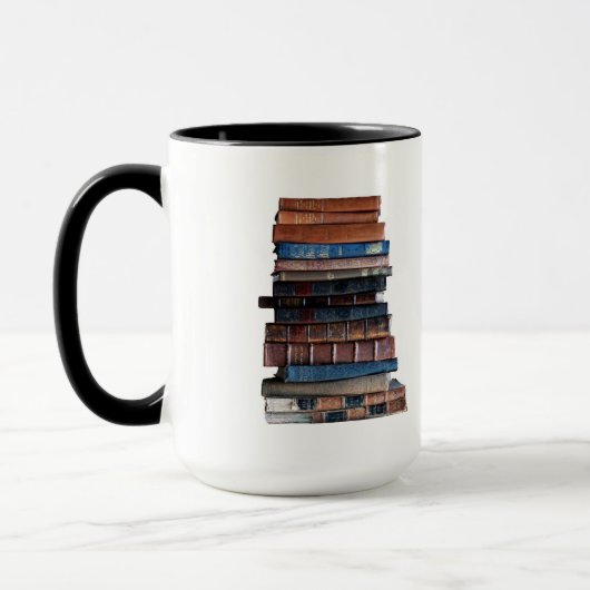 Alter Stapel Buch-mit des Zitats Tasse (Links)