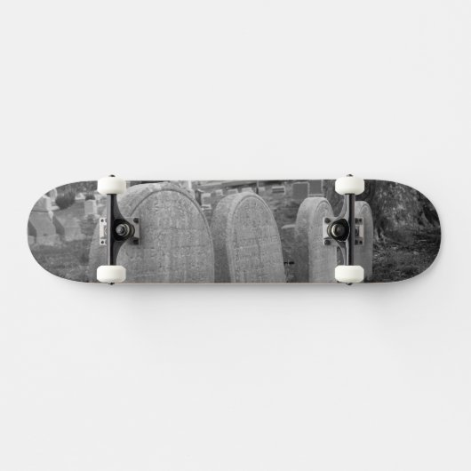 alter Stein Skateboard (Horizontal)
