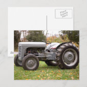 Alter Traktor im Herbst Postkarte (Vorne/Hinten)