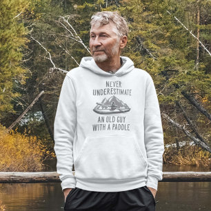 Alter Typ mit Paddel Hoodie