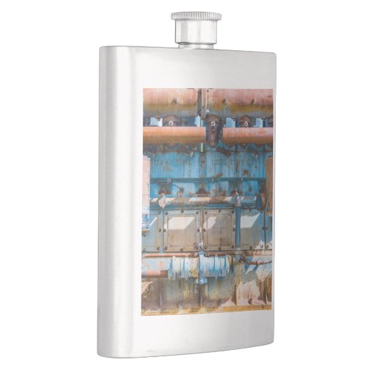 Alter und rostiger Atlas Imperial Diesel Motor in Flachmann (Rechts)