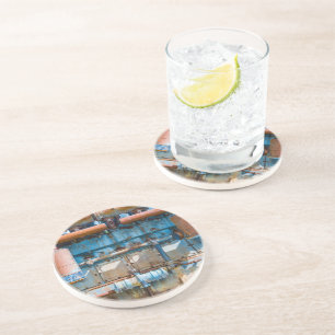 Alter und rostiger Atlas Imperial Diesel Motor in  Getränkeuntersetzer