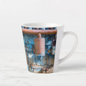 Alter und rostiger Atlas Imperial Diesel Motor in  Milchtasse (Rechts)