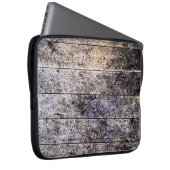 Alter, weißer Holzboden. Farbfärbung d Laptopschutzhülle (Vorne Rechts)