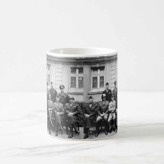 Ältere amerikanische Armeeoffiziere des Zweiten Kaffeetasse (Mittel)