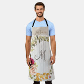 Ältere Holzmonogramm mit Rose Blumenkranz Schürze (Getragen)