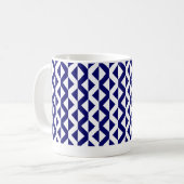Alternate ZigZags - Deep Navy Blue und White Kaffeetasse (Vorderseite Links)