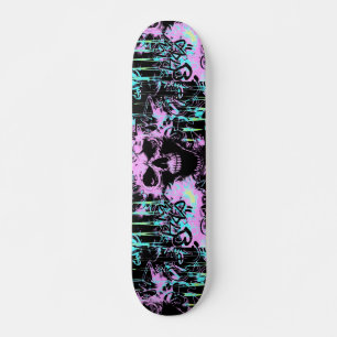 Alternative Skull-Graffiti-Skateboard Skateboard