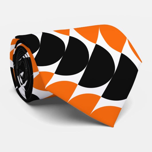 Alternierende Crescents 02a - Orange und Schwarz Krawatte (Gerollt)