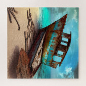 Altes, altes Schiff auf einem Sandstrand Puzzle (Horizontal)