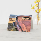 Altes antikes Rotes Auto, Bodie CA Blank Gruß Karte (Gelbe Blume)