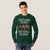 Altes Auto fährt immer noch T-Shirt (Vorne ganz)