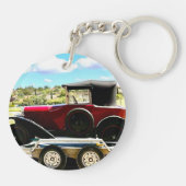 Altes Citroen Auto auf einem Anhänger in Frankreic Schlüsselanhänger (Rückseite)