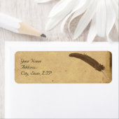 Altes elegantes Parchment mit Quill (Insitu)