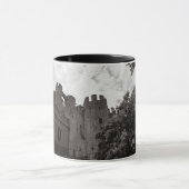 Altes englisches Schloss. Tasse (Zentrum)