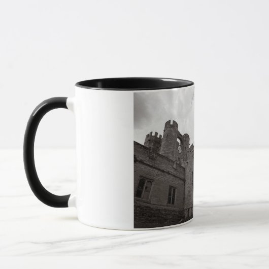 Altes englisches Schloss. Tasse (Links)