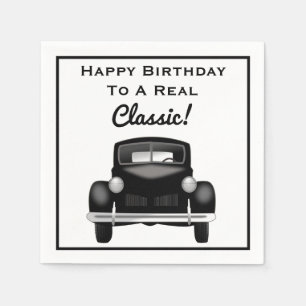 Altes klassisches Auto über dem Hügel Happy Birthd Serviette