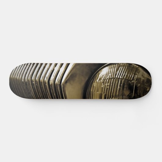 Altes klassisches Autoscheinwerfer Skateboard (Horizontal)
