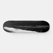 Altes Klavier Skateboard (Horizontal)