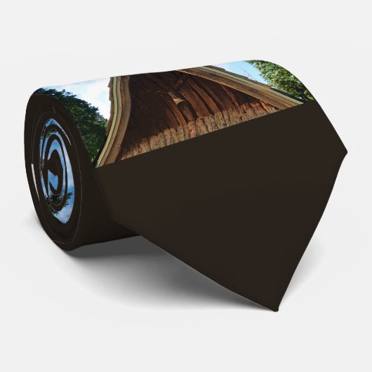 Altes Land-Kirche, Vintages Kreuz und Bell Krawatte (Gerollt)