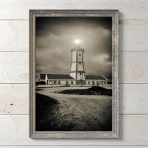 Altes Leuchtturm in einer Sturmnacht