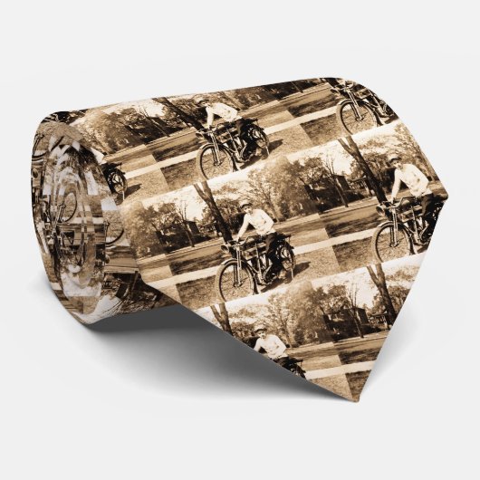 Altes Motorrad Krawatte (Gerollt)