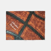 Altes Retro Basketball-Muster mit signiertem Namen Fleecedecke (Vorderseite (Horizontal))