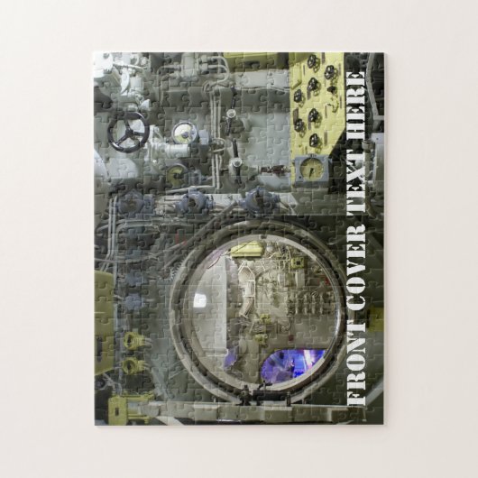 altes Retro-U-Boot Puzzle (Vertikal)