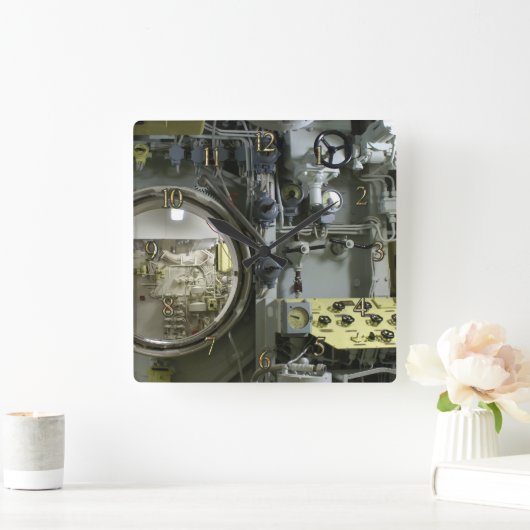 altes Retro-U-Boot Quadratische Wanduhr (Zuhause)