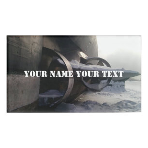 Altes rostes U-Boot Namenschild