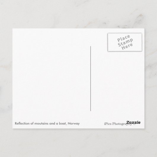 Altes Ruderboot und Berge in Norwegen, weiße Postk Postkarte (Rückseite)