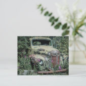 Altes Rusty Scrap Car Postkarte (Stehend Vorderseite)