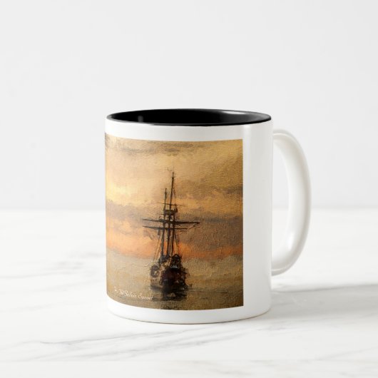 Altes Schiff Segeln bis Sonnenuntergang Zweifarbige Tasse (VorderseiteRechts)