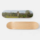 Altes Silo Landschaftsskateboard Skateboard (Horizontal)