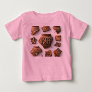 Altes Stein-Artefakt-Muster Baby-T-Shirt Baby T-shirt