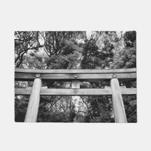 Altes Tor am Meiji-Schrein im Yoyogi-Park in Tokio Fußmatte