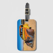 Altes und verlassenes Auto in Solitaire, Namibia Gepäckanhänger (Vorderseite Vertikal)