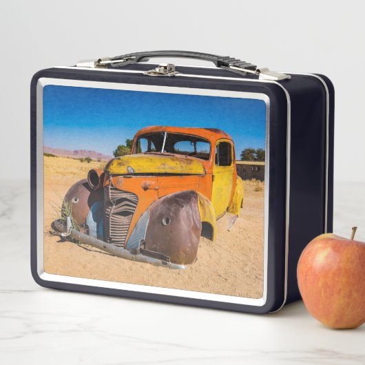 Altes und verlassenes Auto in Solitaire, Namibia Metall Brotdose (Beispiel)