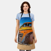 Altes und verlassenes Auto in Solitaire, Namibia Schürze (Getragen)