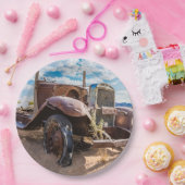 Altes und verlassenes Auto Nr. 3 in Solitaire, Nam Pappteller (Party)